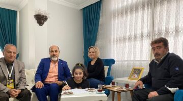 Ersin Eser  ”bizimle bu yolda yürüyen tüm veli ve öğrencilerimize sonsuz teşekkür ederiz”