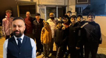 Çocukların İsteğini Kırmadı